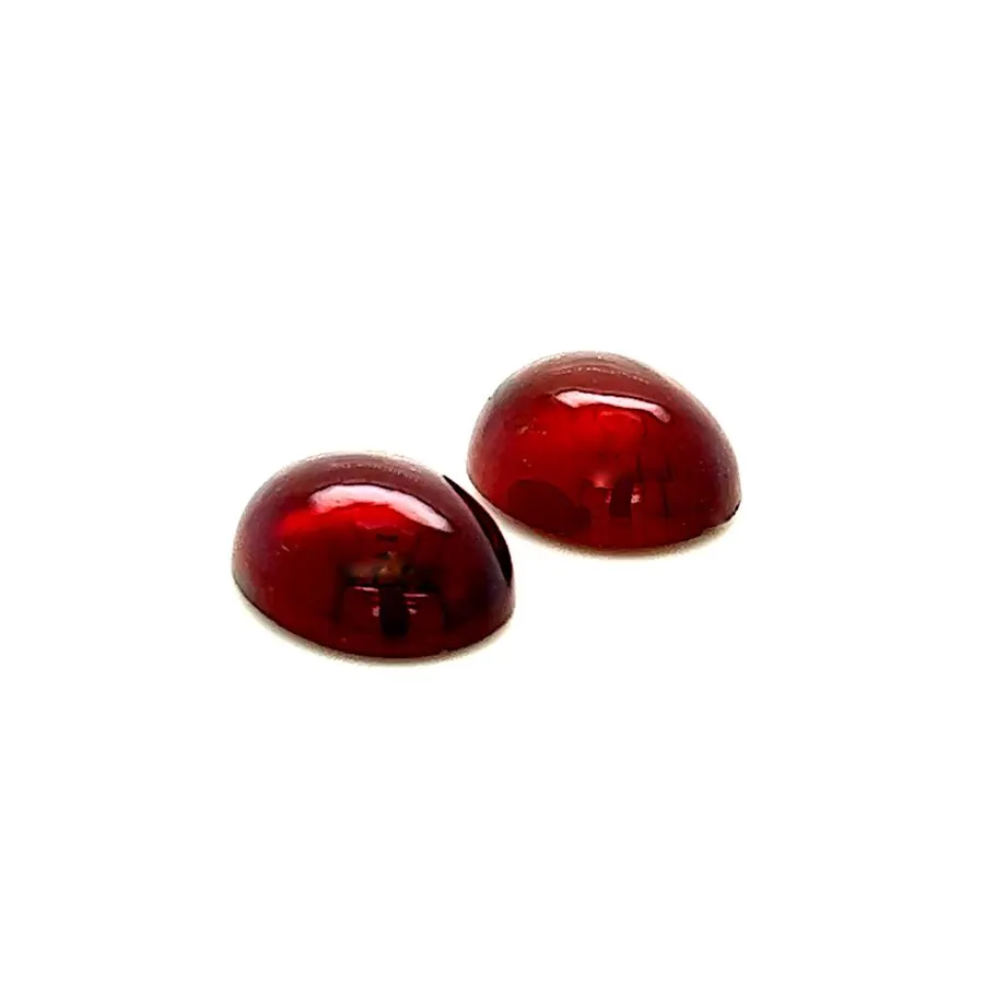 Hessonit-Granat Pärchen oval Cabochon 9,58ct rot — Aufnahme 2