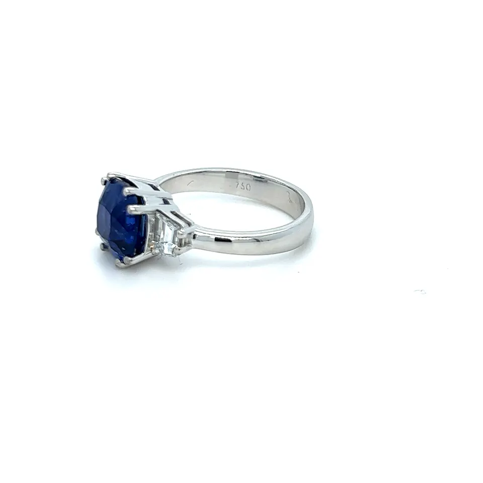 Goldring WG750 Damen mit 3,99ct blauem Saphir + 2 Diamanten 0,53ct (G+/VS+) — Aufnahme 3