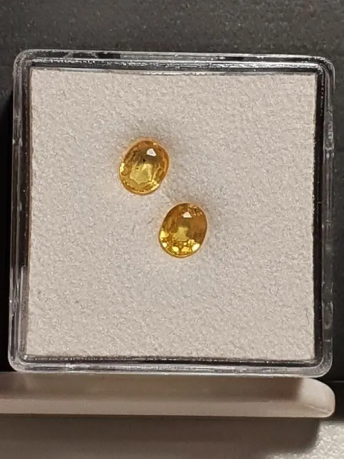 SA-Y02_LOT 8x Sapphire oval 4,08ct TE yellow