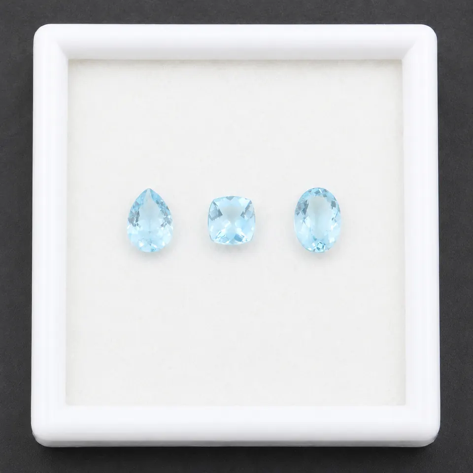 Aquamarine Lot (3 Stk.), diverse Schliffformen, 2,57ct, med. blue