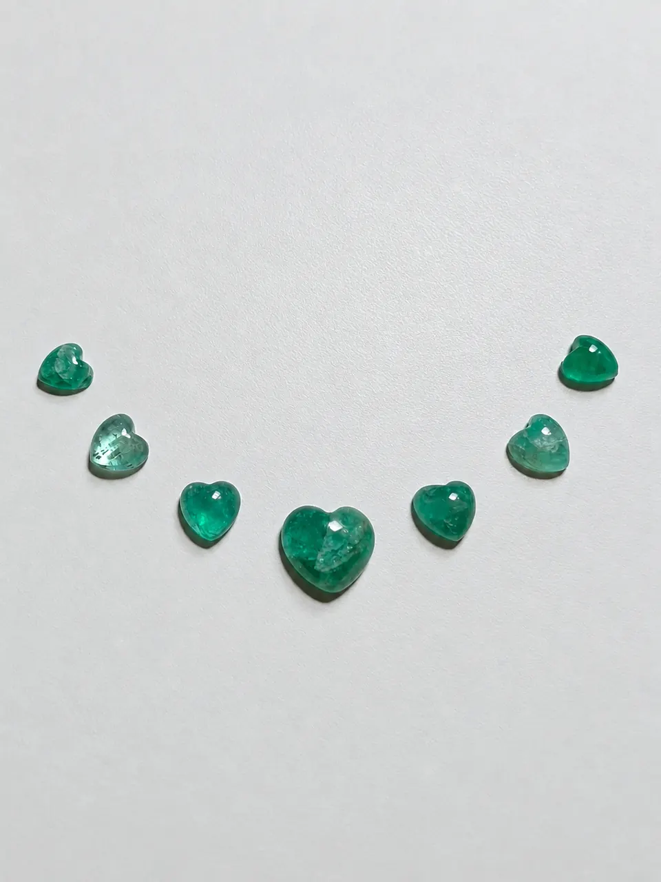 Smaragd, Herz, Cabochon, 7,12 ct, div mm, Afghanistan