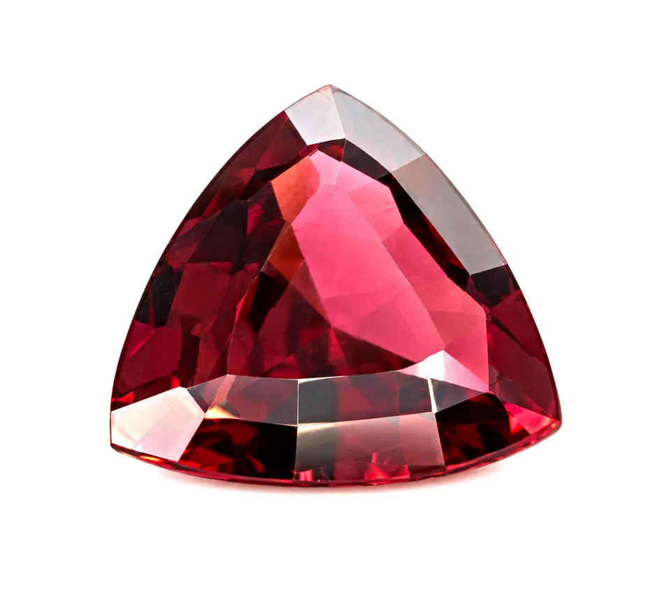 Granat (allg.), Trilliant, facettiert, 2,60 ct, 9,7x9,7x9,5 mm