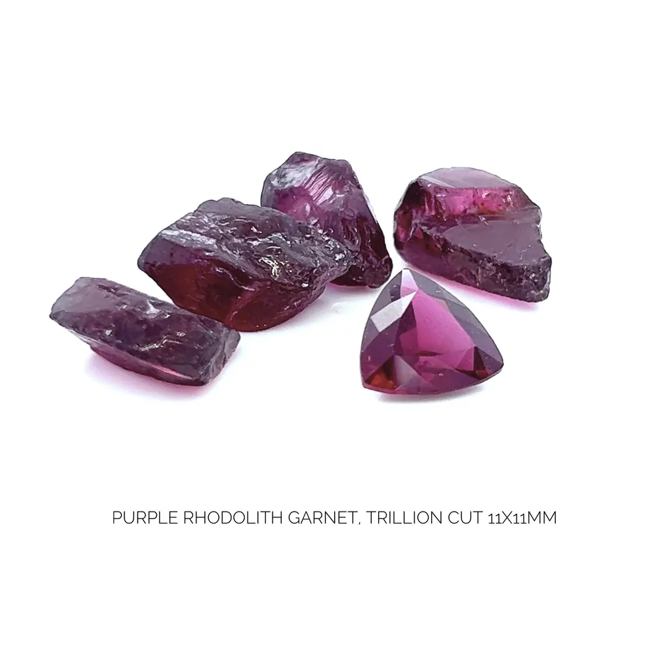 Granat (allg.), Trilliant, facettiert, 4,36 ct, (10,80-11,00)x5,04 mm