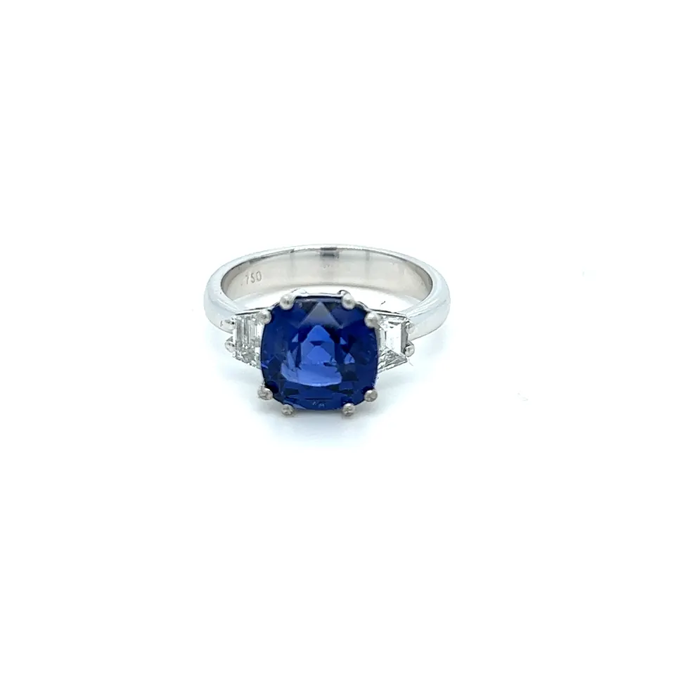 Goldring WG750 Damen mit 3,99ct blauem Saphir + 2 Diamanten 0,53ct (G+/VS+)