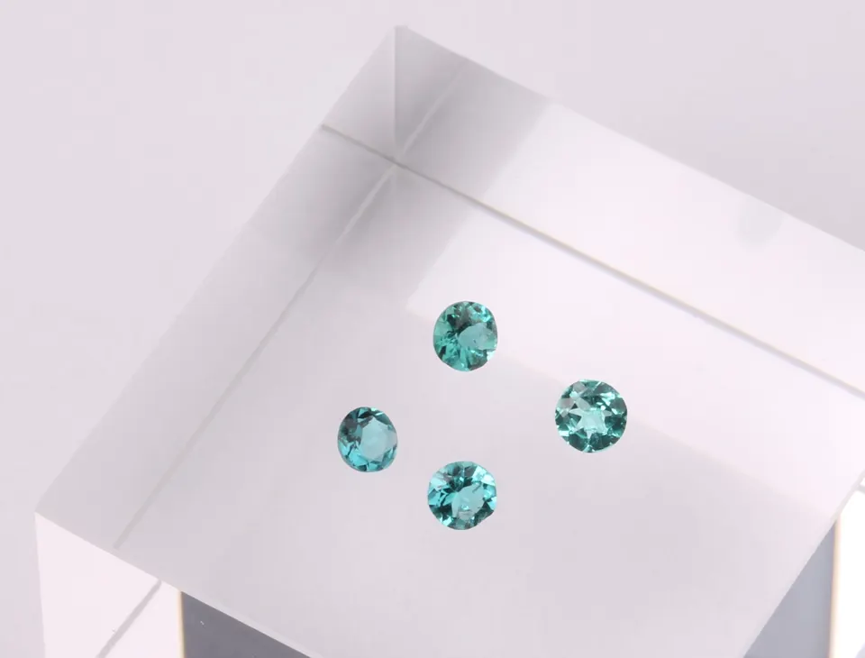 Paraiba Turmaline Brasilien rd.fac. ca 3mm - 0,37ct (Art. TUR-P25)