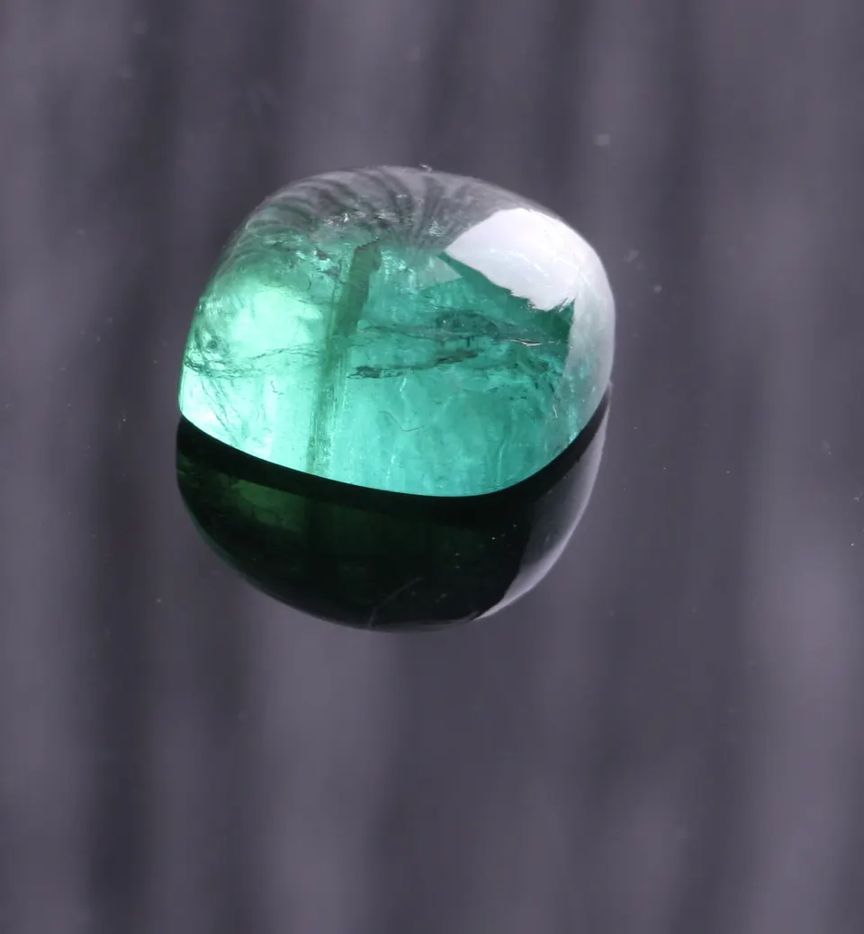 Turmalin cushion Cabochon 11,2x10,9mm - 7,70ct (TUR-05)