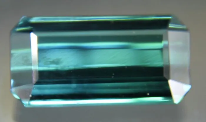 Indigolith (blauer Turmalin),Afghanistan, 6,99ct